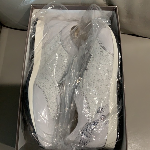 Italian Designer Sneakers -NEW - Picture 9 of 10